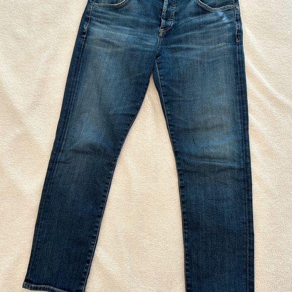 Citizens of Humanity Emerson mid-rise, relaxed 27” jean in Blue Ridge. - Picture 2 of 4